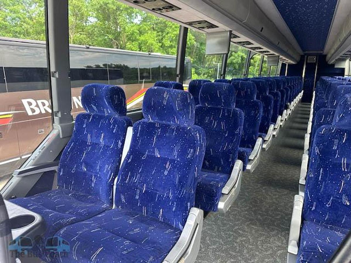 Used 2006 PREVOST H3-45