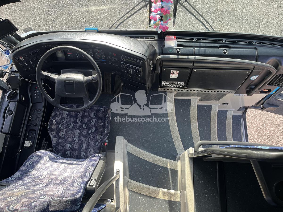 Used 2004 PREVOST H3-45 ADA