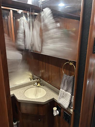 Used 2005 PREVOST XL2 Entertainer