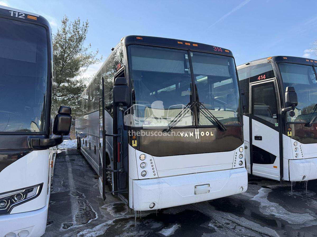 Used 2014 VAN HOOL CX45