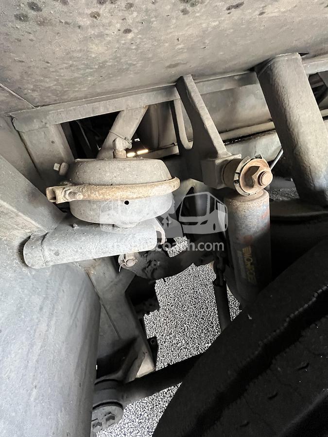 Used 2004 PREVOST H3-45 ADA