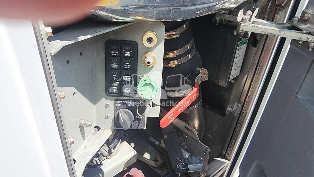 Used 2025 MCI J4500 ADA