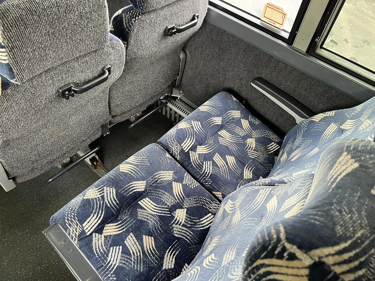 Used 2006 VAN HOOL C2045