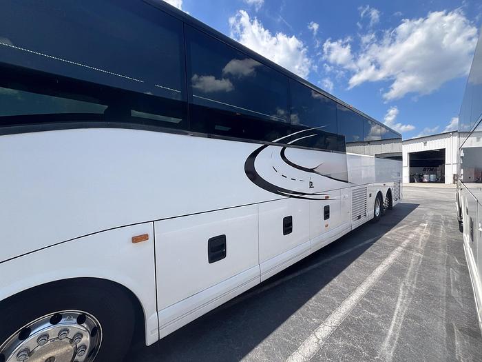 Used 2019 Van Hool CX45
