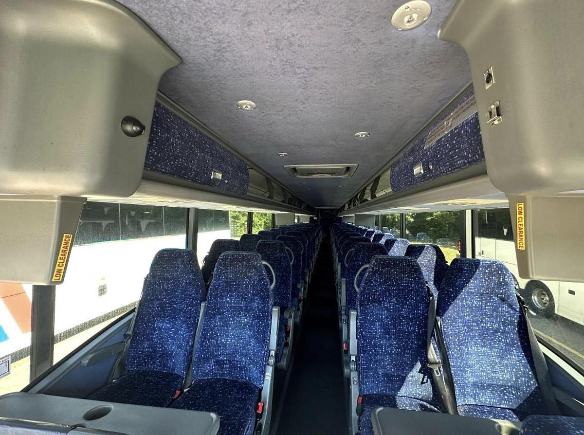 Used 2015 VAN HOOL CX45 ADA