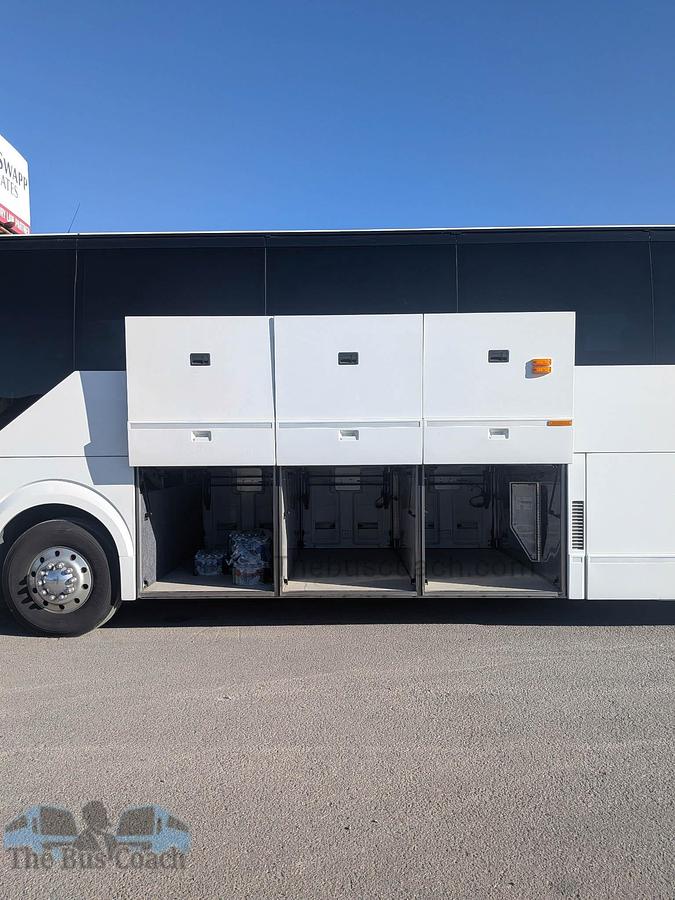 Used 2019 PREVOST H3-45