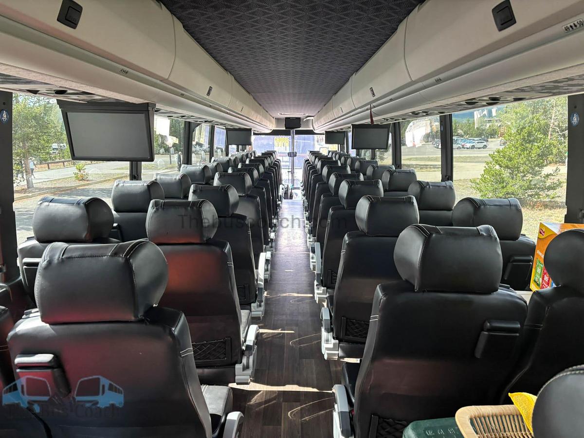Used 2019 PREVOST H3-45