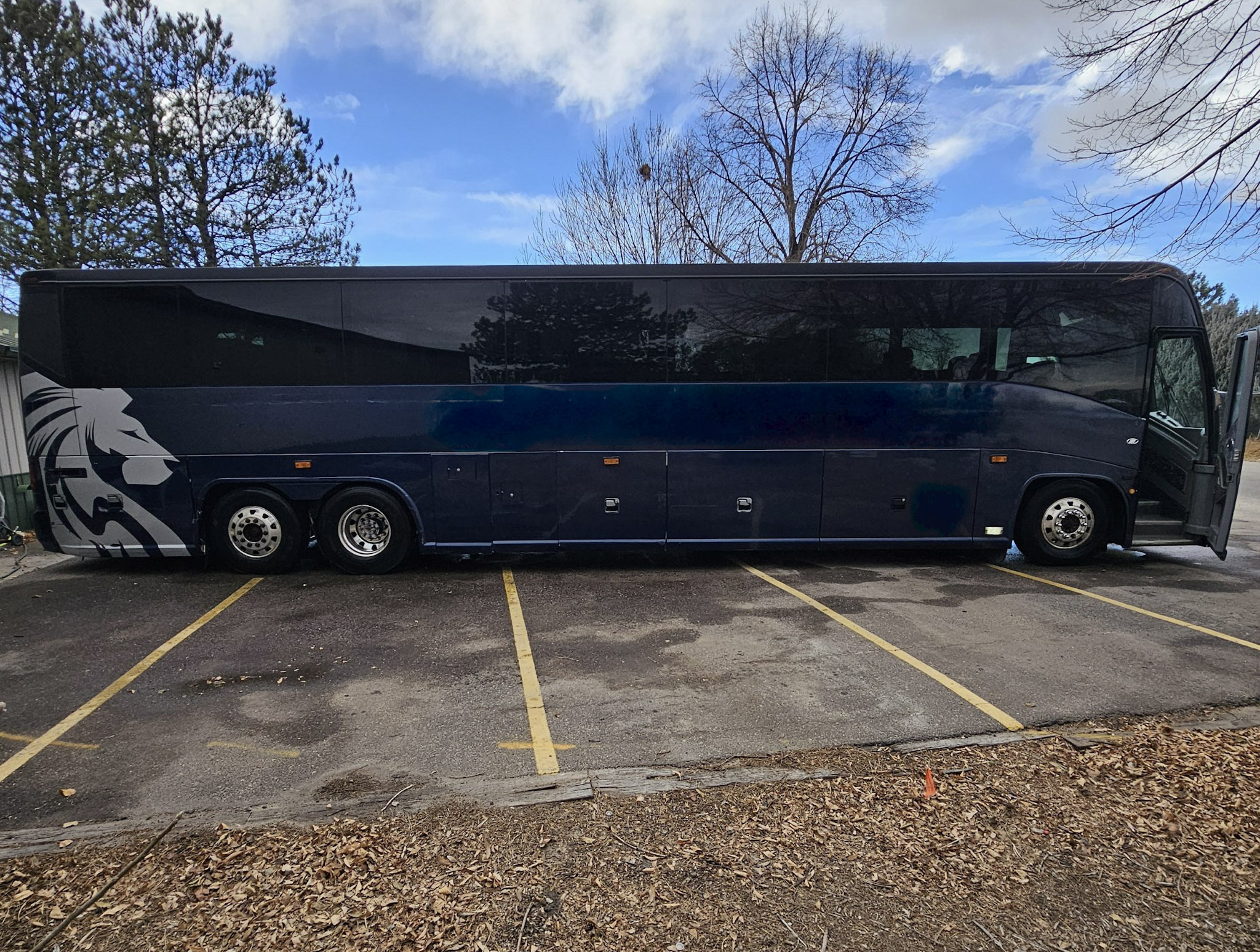 Used 2011 E4500