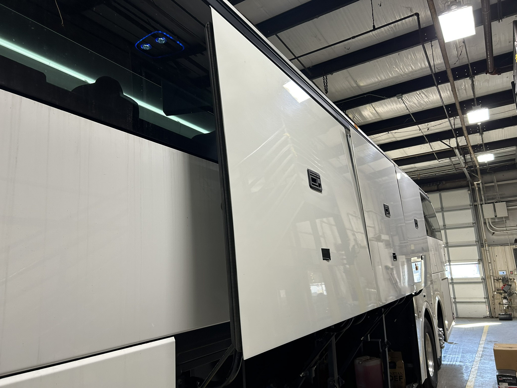 Used 2019 VOLVO 9700 ADA