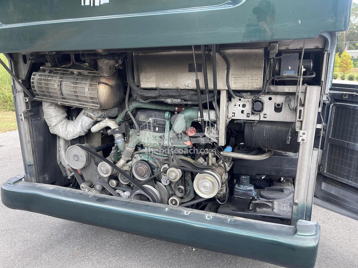 Used 2017 PREVOST H3-45