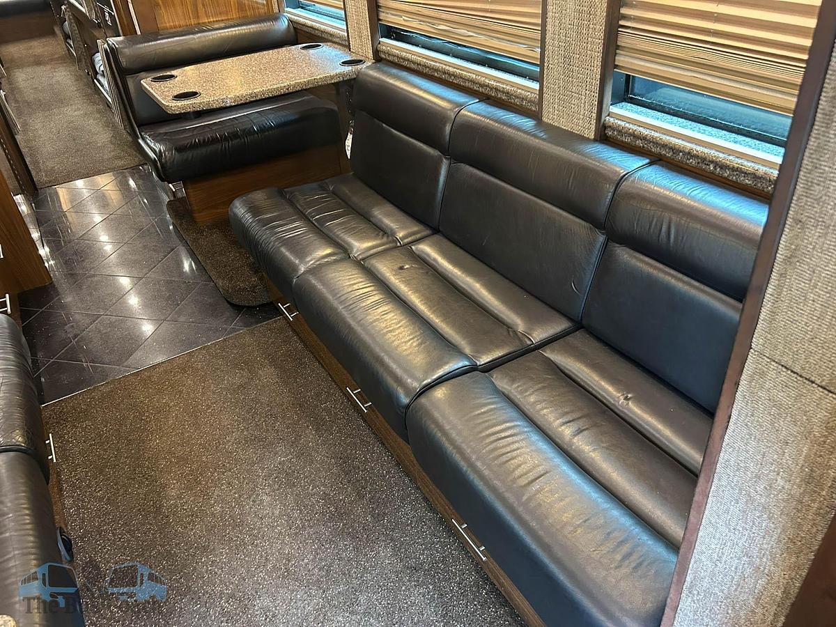Used 2008 PREVOST XLII