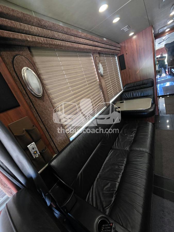 Used PREVOST XL2 ENTERTAINER