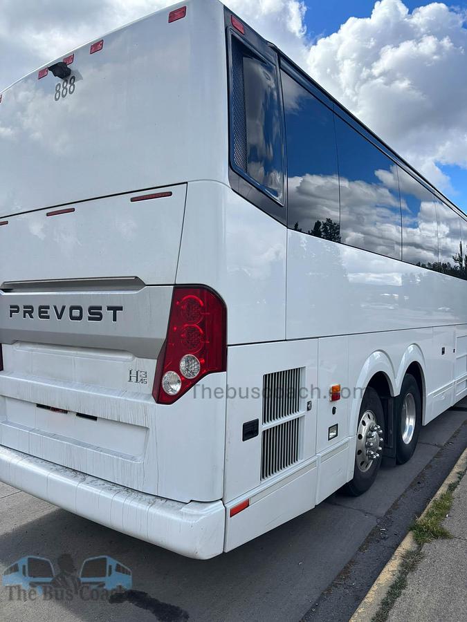 Used 2019 PREVOST H3-45