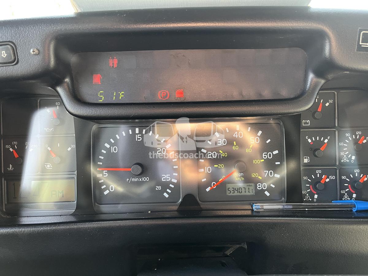 Used 2004 PREVOST H3-45 ADA