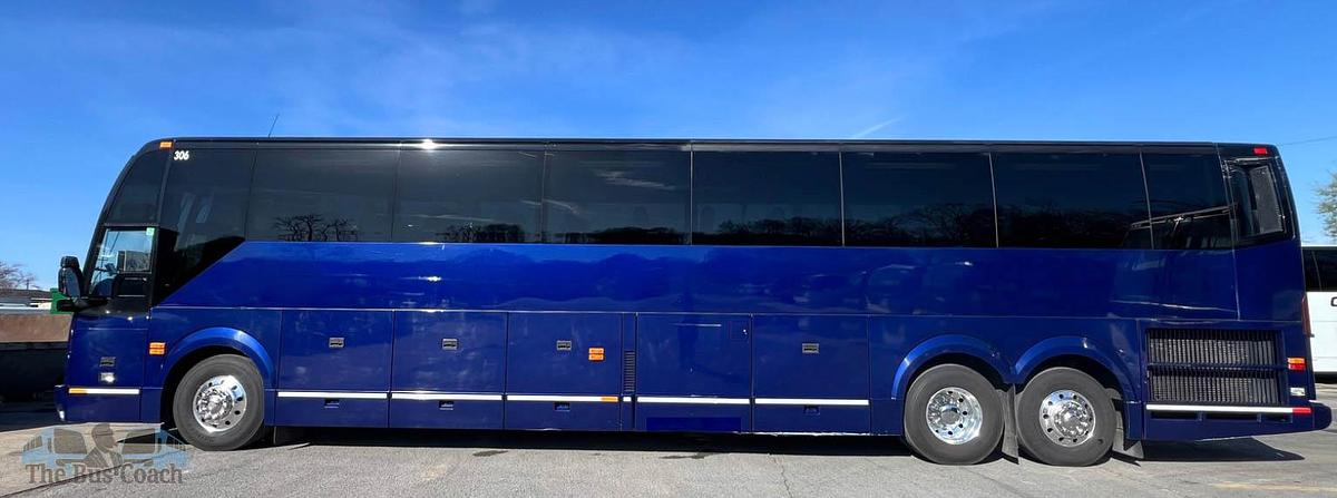 Used 2015 PREVOST H3-45