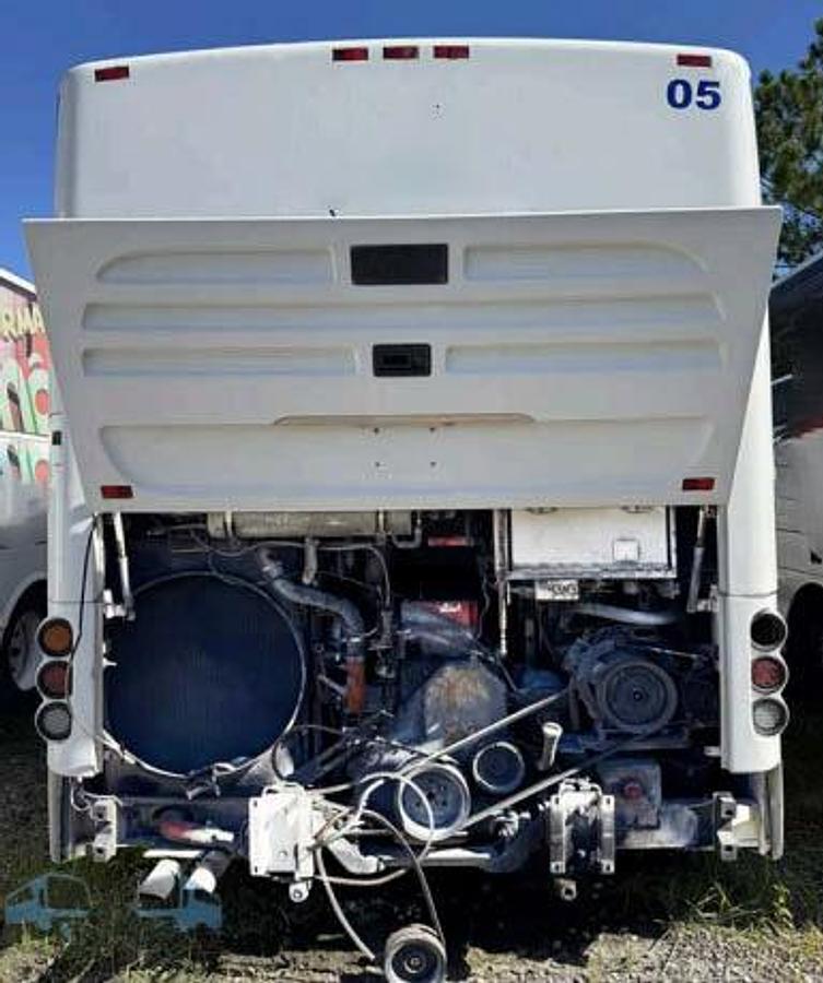 Used 2000 VAN HOOL T2145