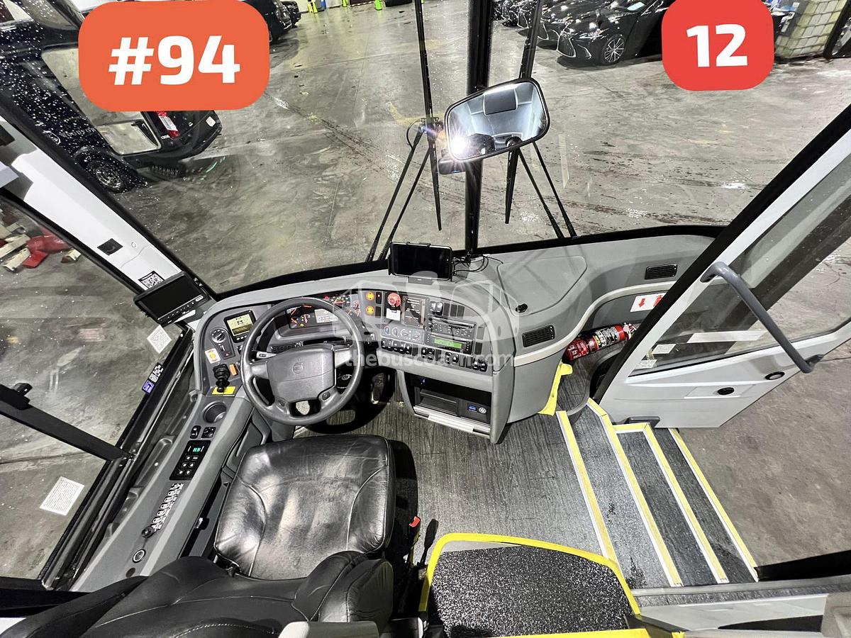 Used 2018 VOLVO 9700