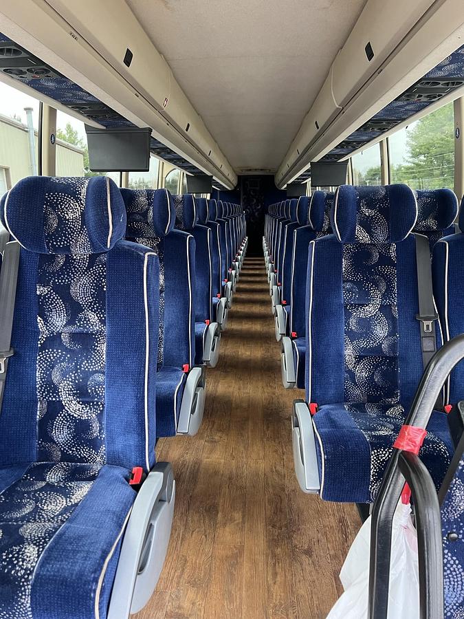 Used 2015 PREVOST H3-45