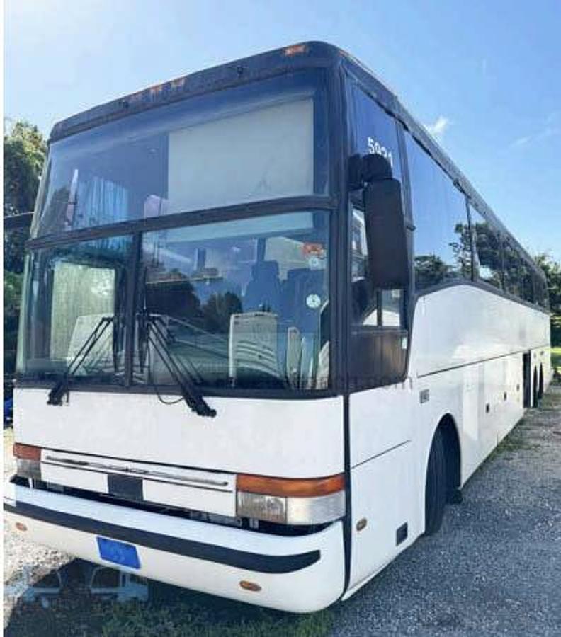Used 2000 VAN HOOL T2145