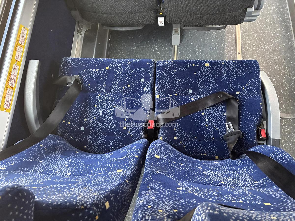 Used 2020 MCI D4505