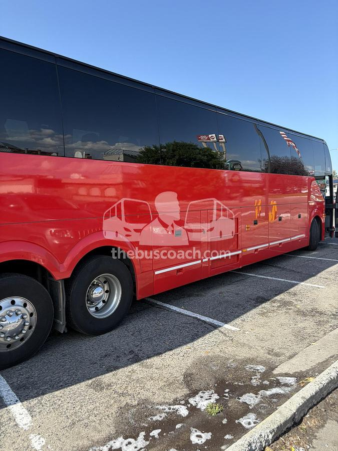 Used 2019 PREVOST H3-45