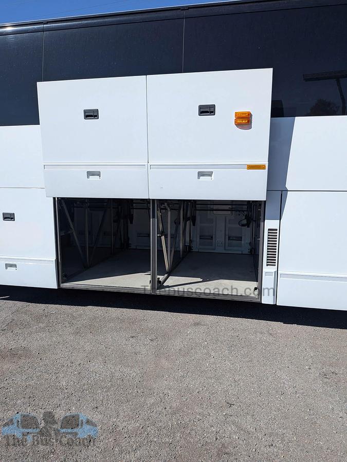 Used 2019 PREVOST H3-45