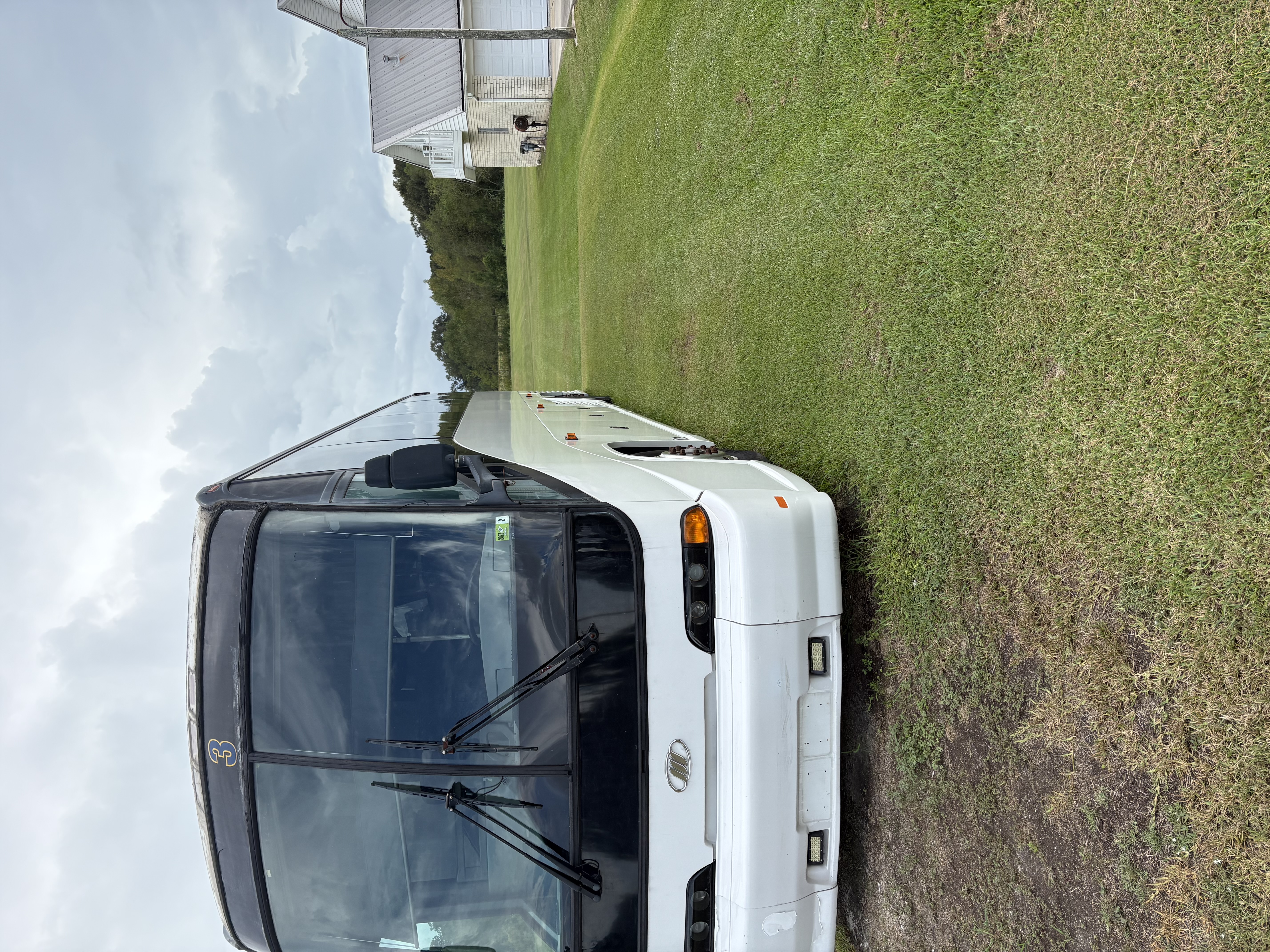 Used 2004 MCI J4500
