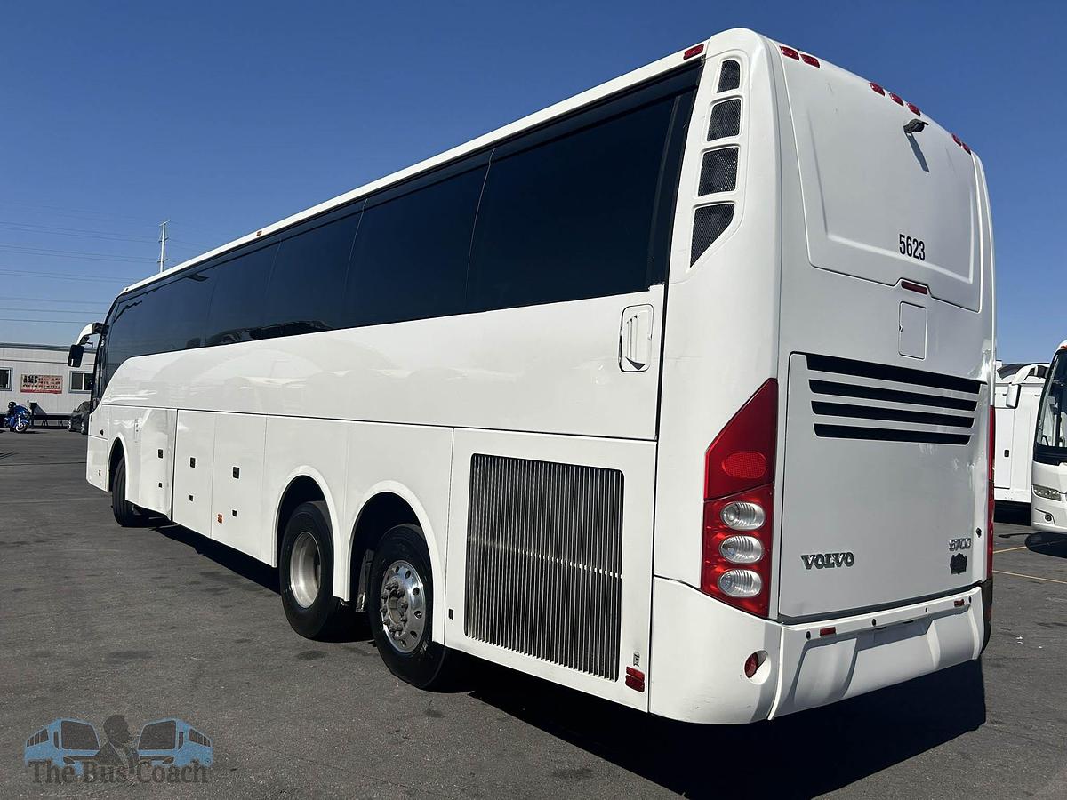 Used 2016 VOLVO 9700