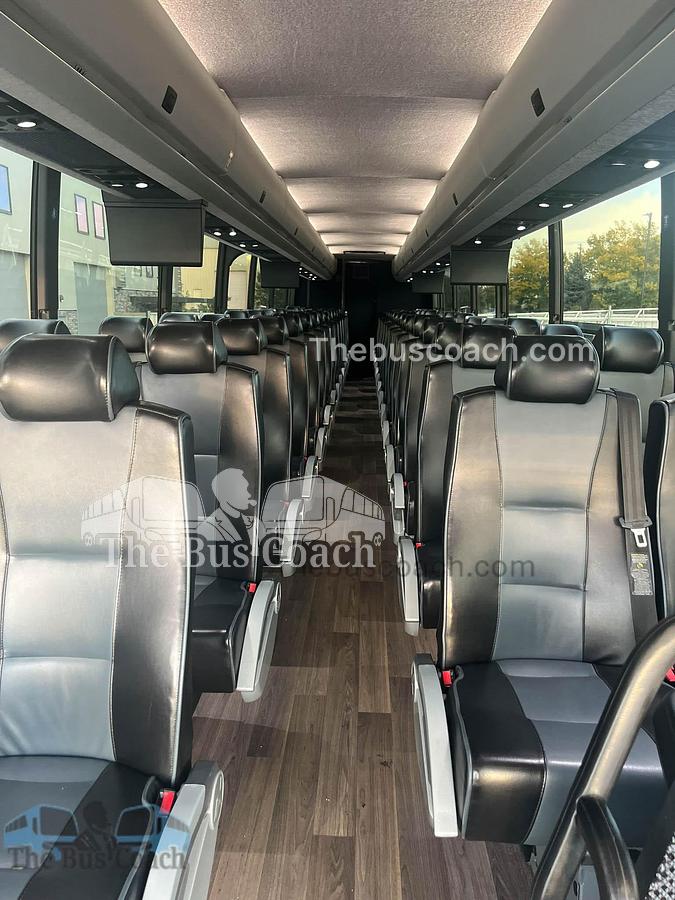 Used 2019 PREVOST H3-45