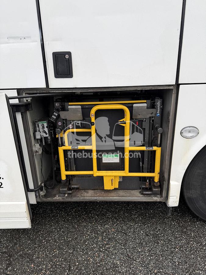 Used 2018 VAN HOOL CX45