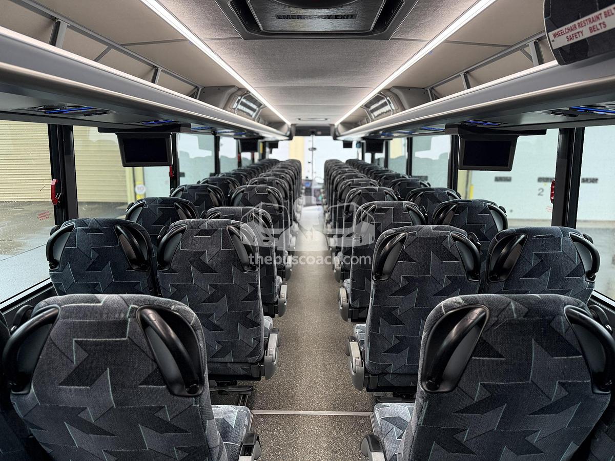 Used 2018 VAN HOOL CX45