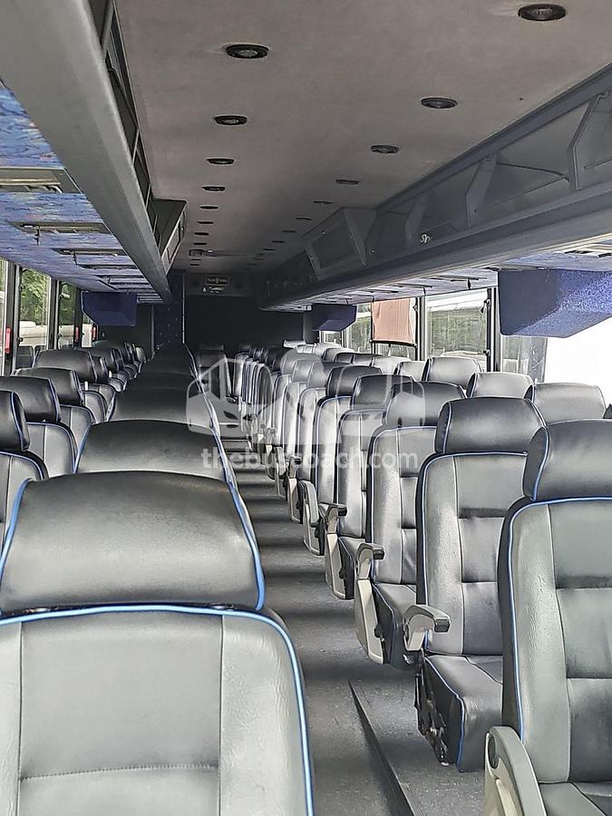 Used 2004 VAN HOOL C2045