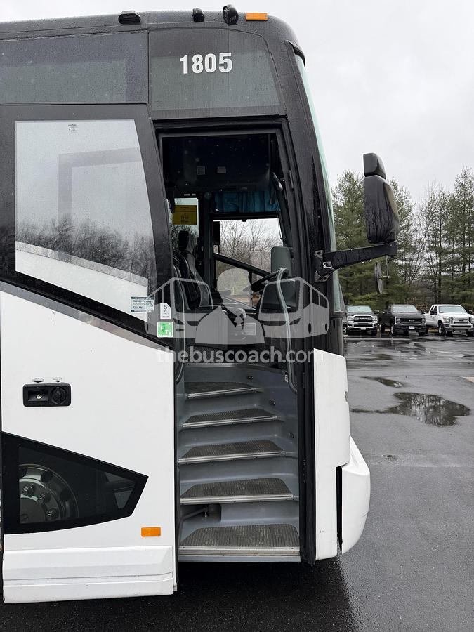 Used 2018 VAN HOOL CX45