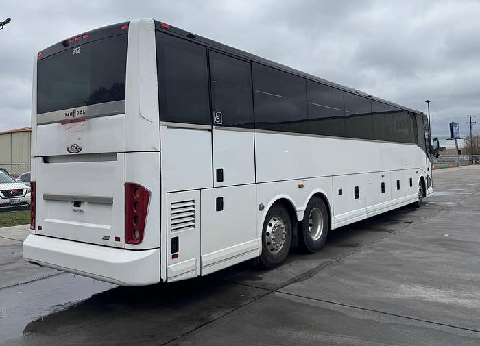 Used 2018 VAN HOOL CX45 ADA