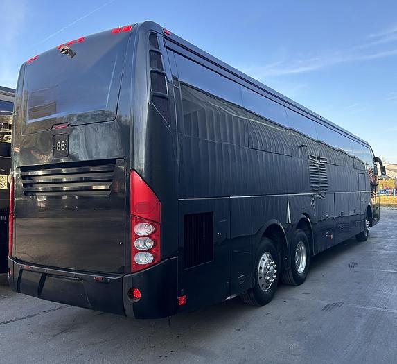 Used 2018 VOLVO 9700