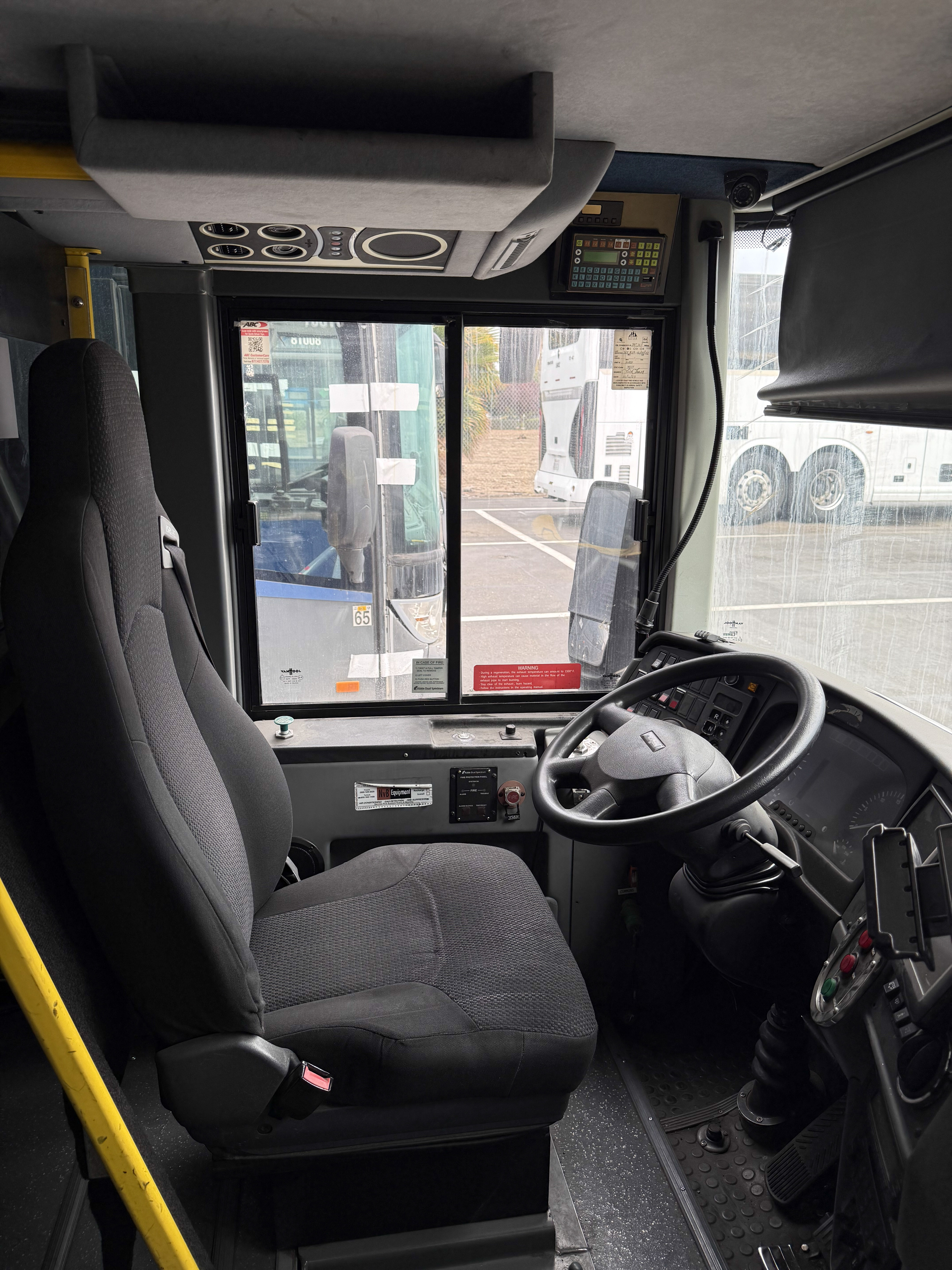 Used 2017 VAN HOOL TD925