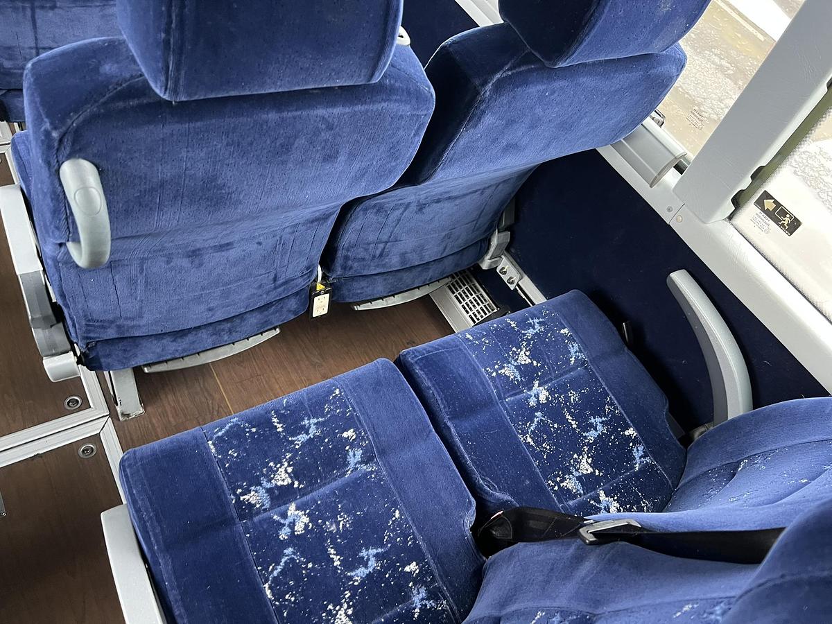 Used 2016 VOLVO 9700