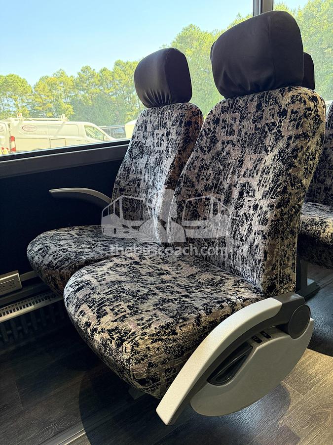 Used 2008 VAN HOOL C2045