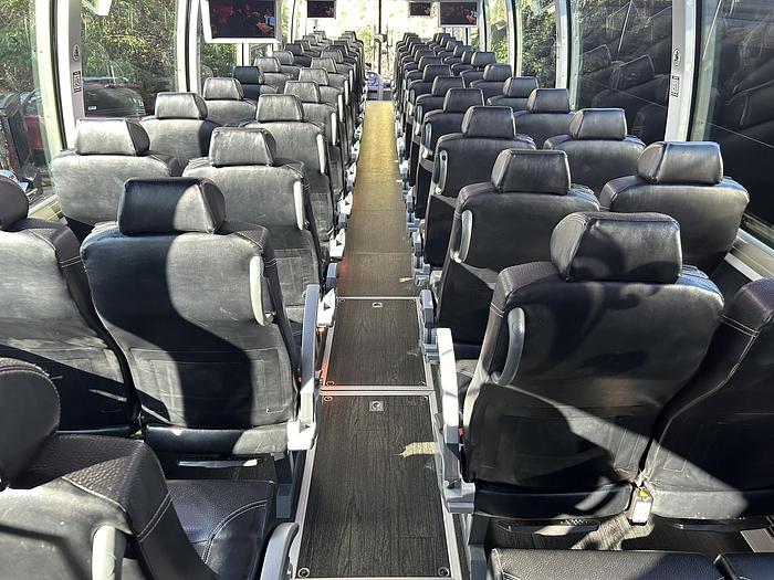 Used 2018 VOLVO 9700