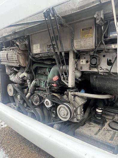 Used 2015 PREVOST H3-45