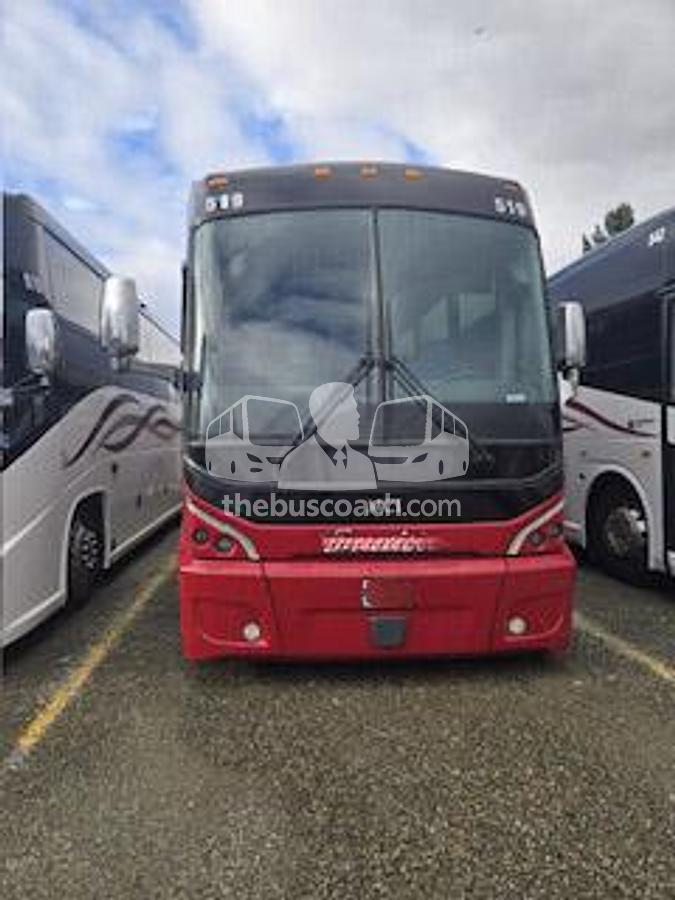 Used 2021 MCI J4500