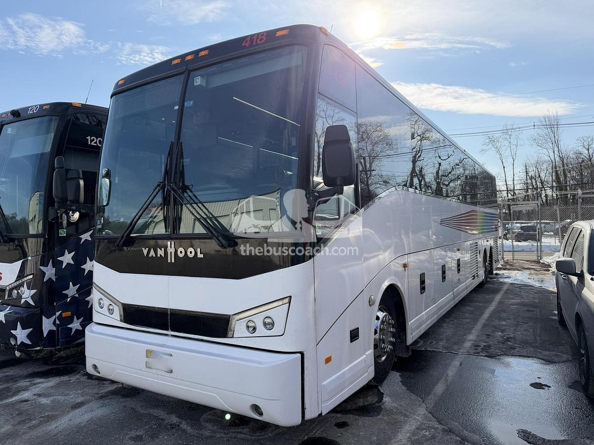 Used 2018 VAN HOOL CX45