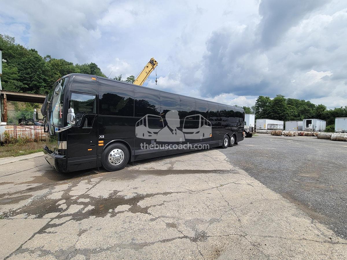 Used 2017 PREVOST X345