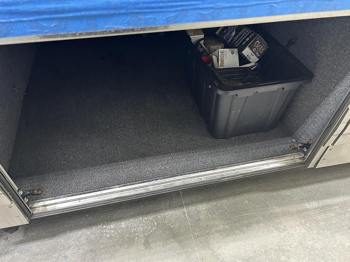 Used 2005 PREVOST XL2 Entertainer