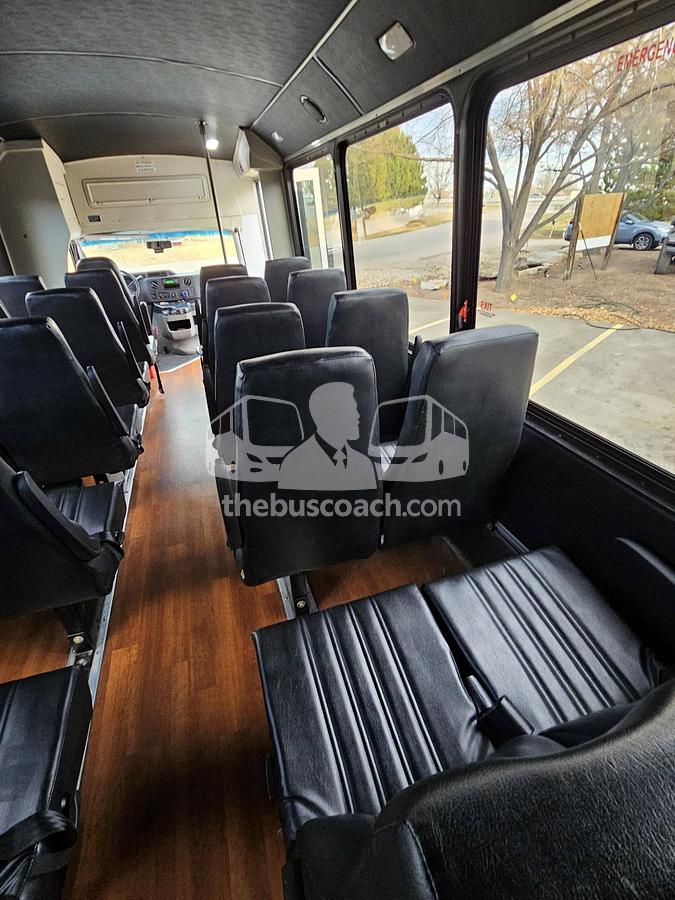 Used 2015 CHAMPION E450 Challenger