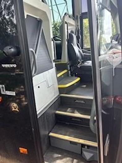 Used 2018 VOLVO 9700