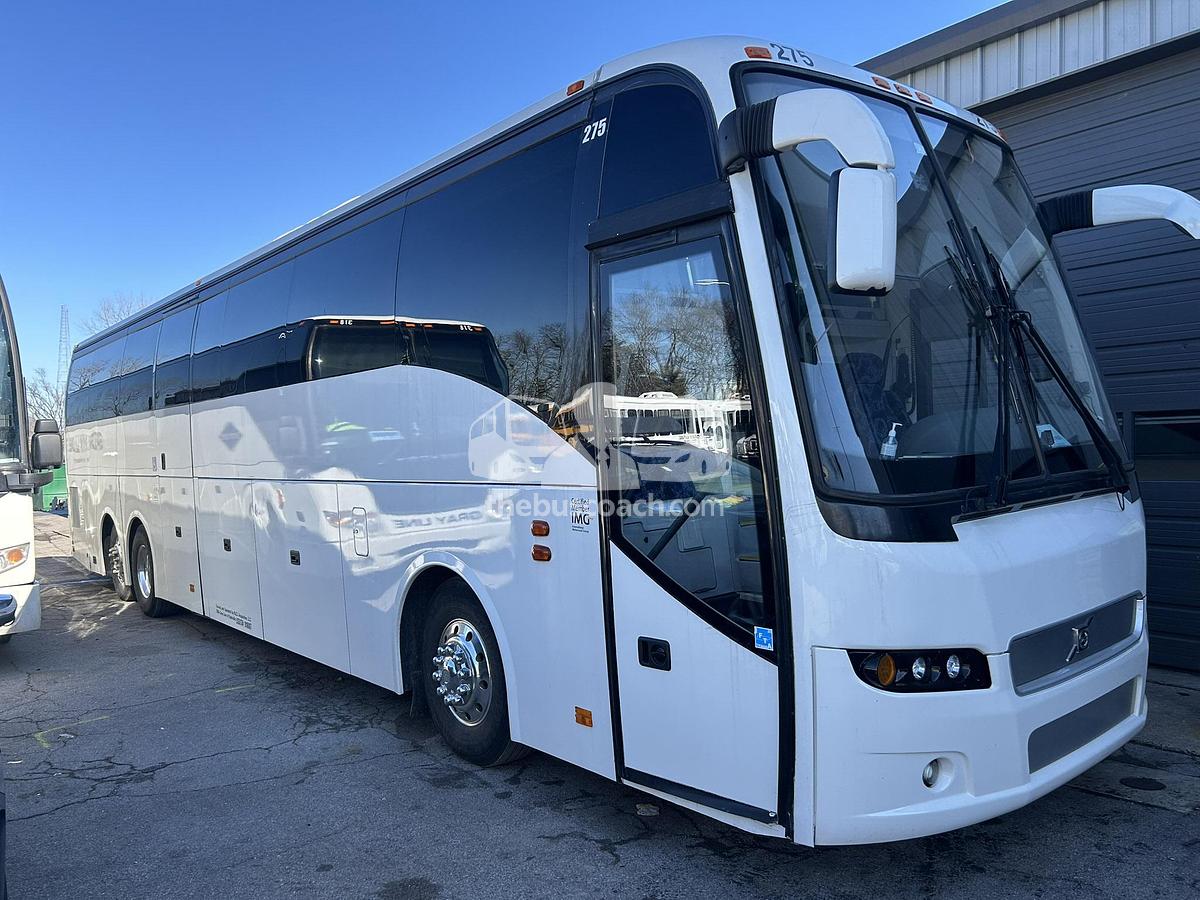 Used 2014 VOLVO 9700 ADA