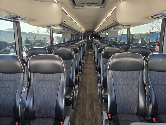 Used 2019 VAN HOOL CX45