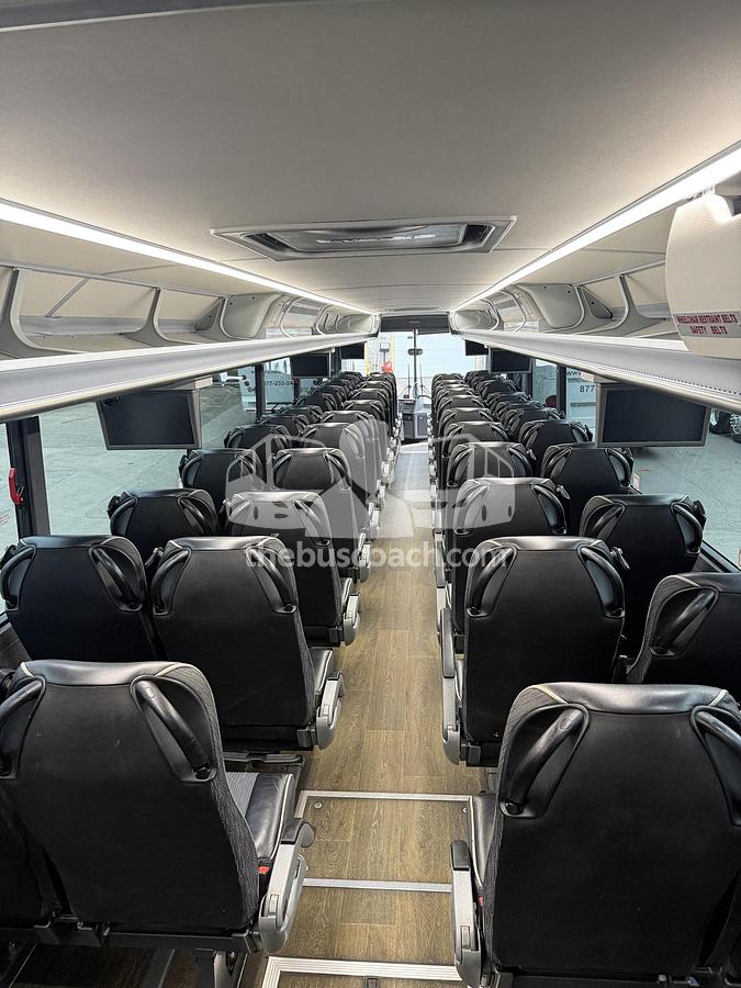 Used 2019 VAN HOOL CX45