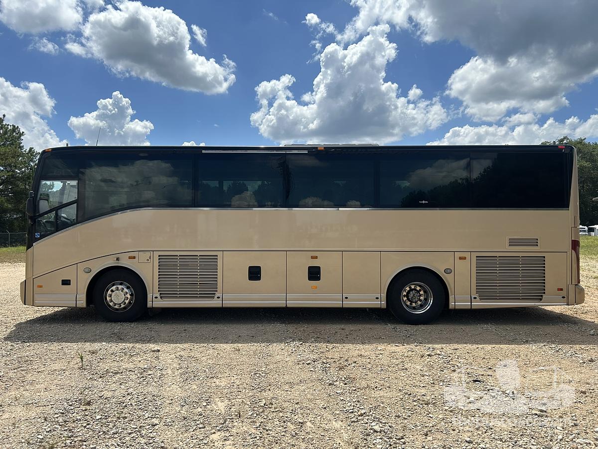 Used 2017 VAN HOOL CX35